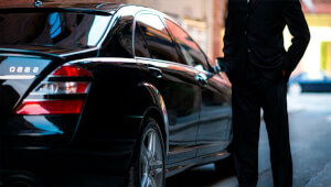 Прокат автомобилей с водителем: современные решения для города и бизнеса