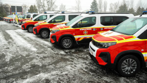 Рятувальники Василькова отримали спеціалізований автомобіль та нове обладнання